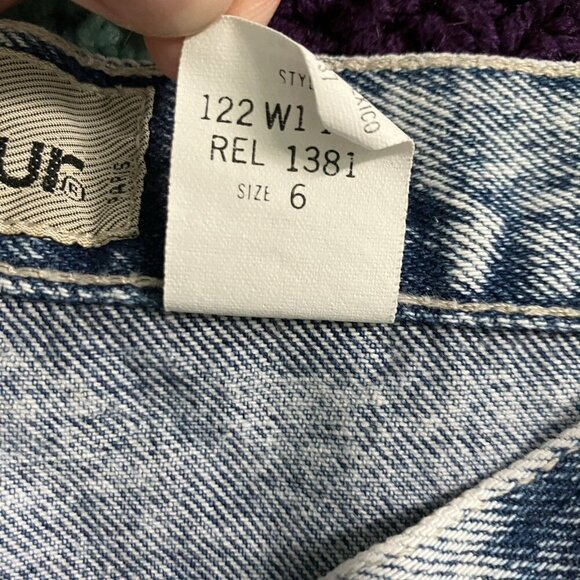 Vintage Bonjour Jean Shorts Womens 6 Acid Wash Long Walking Bermuda Denim Y2K - Picture 6 of 8